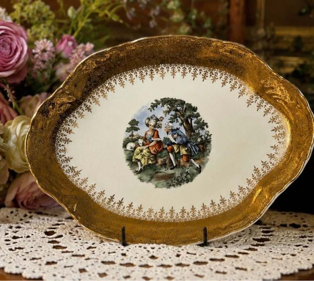 Vintage HK China 22K Gold Warranted Fragonard Courting Couple Oval Dish